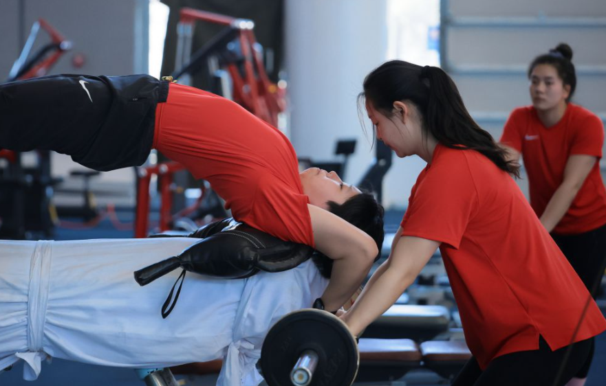 乐竞体育入口：尽享精彩体育直播体验